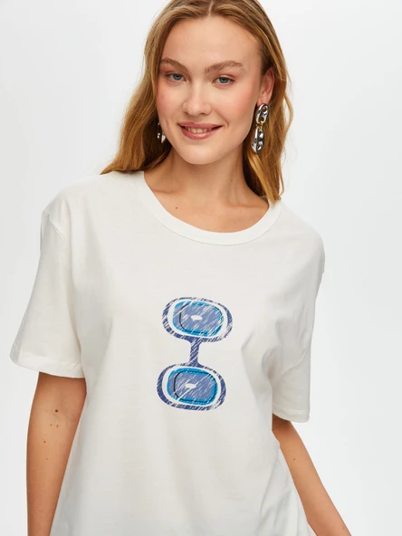 Faik Sönmez Kadın Önü Nazar Boncuğu Baskılı Yuvarlak Yaka Pamuklu T-Shirt - 10