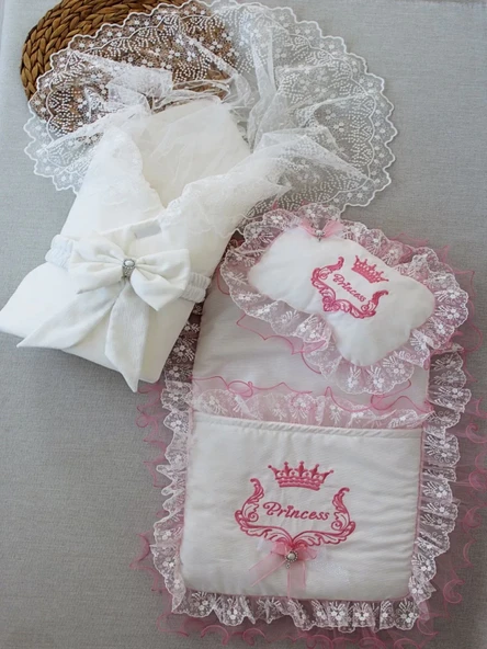 Yenidoğan Nil Taç Nakışlı Kundaklı Trilüks 3lü Alt Açma Seti Fuşya ürün görseli