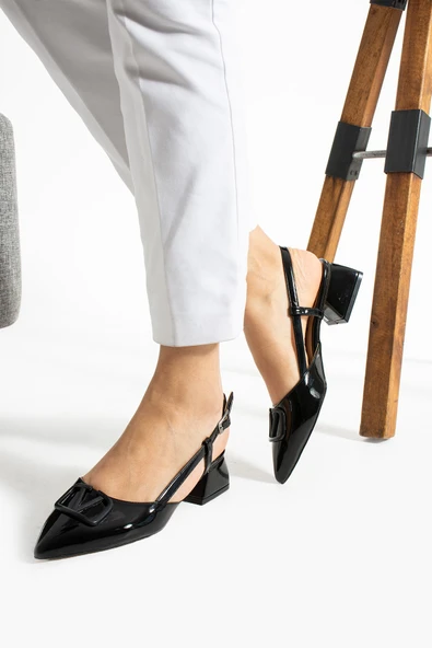 Albishoes Kadın Kare Topuklu 4 CM Rugan Sivri Burun Arkası Açık V Toka İş Ofis Günlük Kadın Ayakkabı - 2