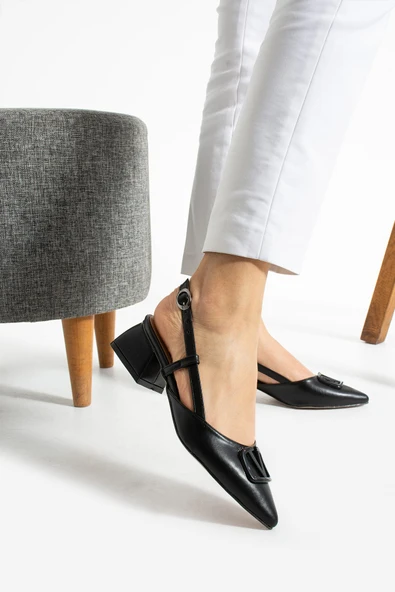 Albishoes Kadın Kare Topuklu 4 CM Sivri Burun Arkası Açık V Toka Detay İş Ofis Günlük Kadın Ayakkabı - 2