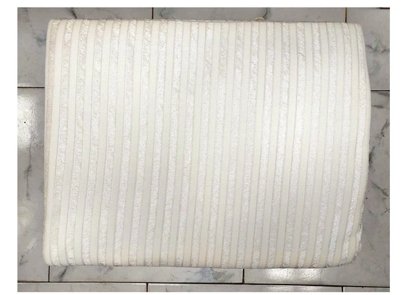 Süngerli Kadife Gofre Çizgili Kaymaz Koltuk Örtüsü (170x210)-Krem - 2