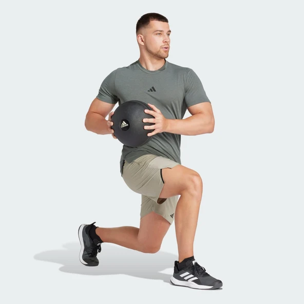 ADİDAS ERKEK ANTREMAN ŞORT D4T SHORT IS3821 - 3