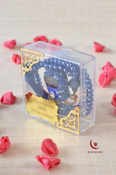 Kişiye Özel İnci Tesbih ve Taşlı Zikirmatik Seti Lacivert– Gold İşlemeli Pleksi İsimlikli Lüks Kutulu ürün görseli 1