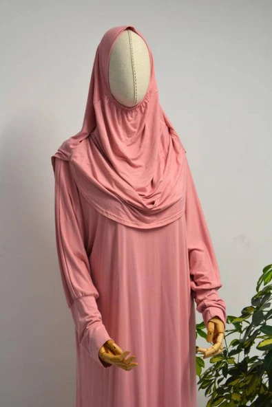Kadın Penye Namaz Elbisesi Kendinden Başörtülü Rahat Kalıp Pembe – Tek Parça - Resim 4