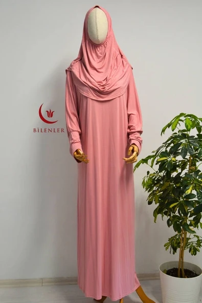 Kadın Penye Namaz Elbisesi Kendinden Başörtülü Rahat Kalıp Pembe – Tek Parça