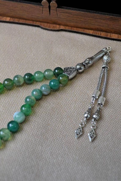 Yeşil Akik Taşlı 33’lü Erkek Tesbih – Doğal Taş, Özel Ahşap Kutulu - Resim 3