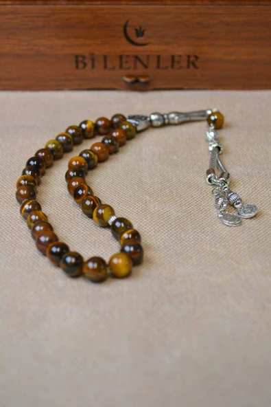 Kaplan Gözü Taşlı 33’lü Erkek Tesbih – Enerji Taşı, Ahşap Kutulu ürün görseli