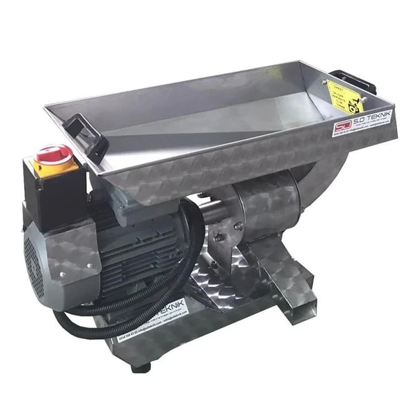 SD Teknik SDM02 2.2 kw 400 kg/s Ev Tipi Salça Makinesi - 4