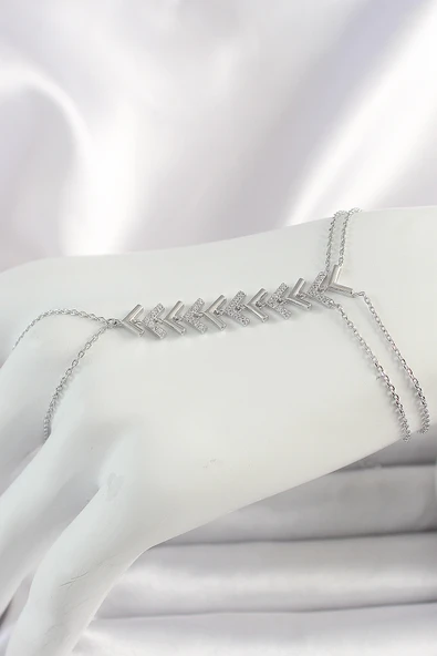 Pirinç Gümüş Renk Zirkon Taşlı V Model Kadın Şahmeran - TJ-SN630