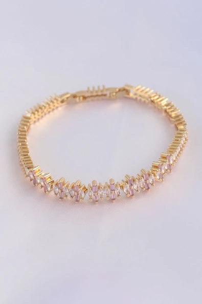 Vip Seri Pirinç Pembe Zirkon Taşlı Gold Renk Baget Model Bileklik - TJ-BB6078 ürün görseli
