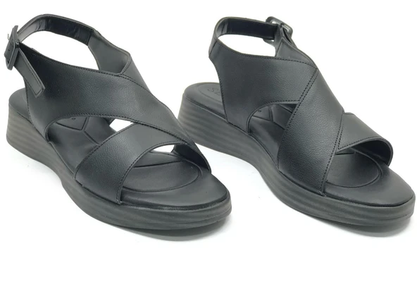 Seribo 25Y003 Cırt Detaylı Ortopedik Taban Kadın Sandalet - Resim 2