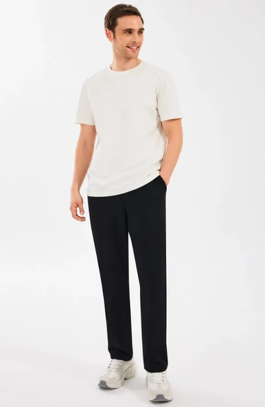 Skechers S242115 M Essential Regular Sweatpant Erkek Eşofman Altı - Resim 2