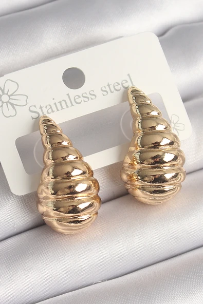 Pirinç Gold Renk İşlemeli Damla Model Kadın Küpe - TJ-BKP10257