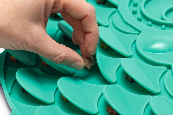 Beeztees Yavru Köpek Mama Yeme Oyuncağı, Baykuş Şeklinde, Silikon, Yeşil, 30x28cm - Resim 3