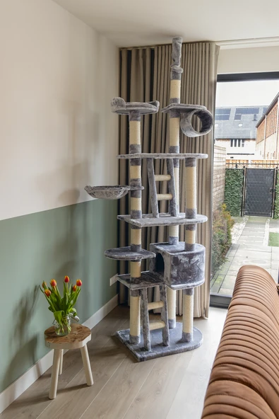 Beeztees Kedi Büyük Tırmalama ve Oyun Evi, 70x50x220-260cm - Resim 2