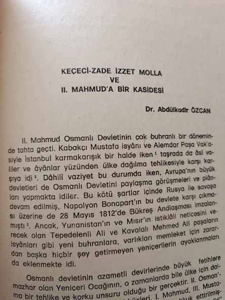 KEÇECİ-ZADE İZZET MOLLA VE  II. MAHMUD'A BİR KASİDESİ  Dr. Abdülkadir ÖZCAN - 2