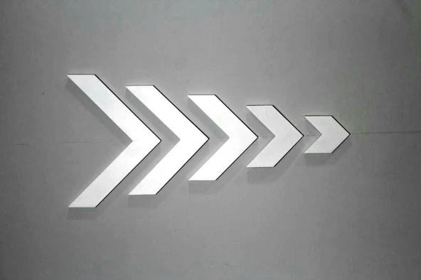 Dekoratif ahşap duvar süsü, ok, yön okları, çıkış - 3