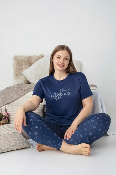 Kadın Bisiklet Yaka Düğmesiz Battal Kesim Viskon Yazlık Kısa Kol Büyük Beden Pijama Takımı - 5