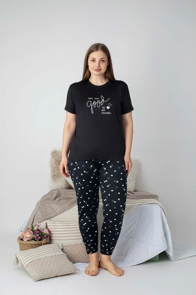 Kadın Bisiklet Yaka Düğmesiz Battal Kesim Viskon Yazlık Kısa Kol Büyük Beden Pijama Takımı - 6