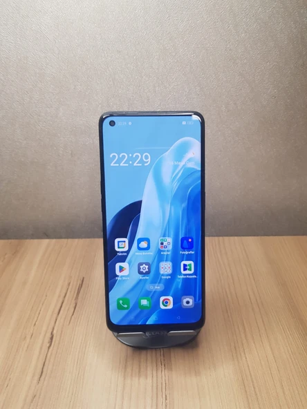 OPPO RENO 7  8 RAM 128 HAFIZA TEŞHİR CİHAZI SIFIR GİBİ ADINIZA FATURALI GARANTİLİ
