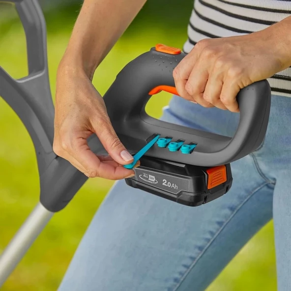 Gardena 14702 Akülü Kenar Kesme Makinesi SmallCut 23/18V P4A Set - 5