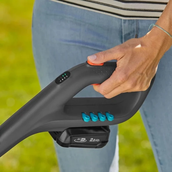 Gardena 14702 Akülü Kenar Kesme Makinesi SmallCut 23/18V P4A Set - 6