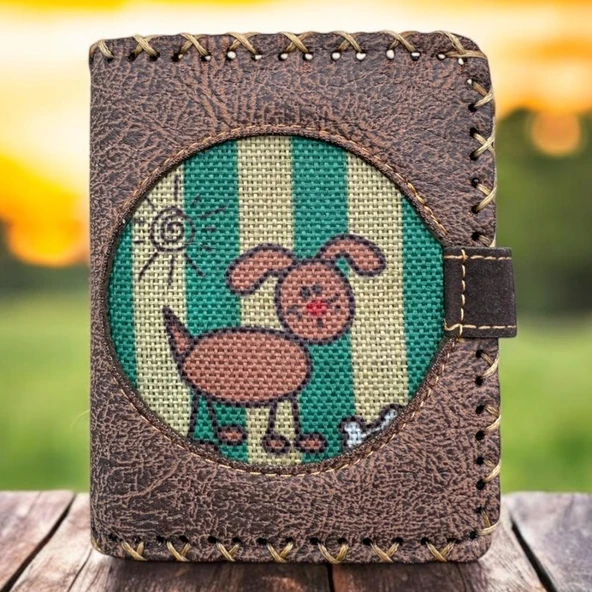 El Yapımı Kadın Cüzdan Vegan Deri Sevimli Köpek Görselli Koyu Kahverengi Renk