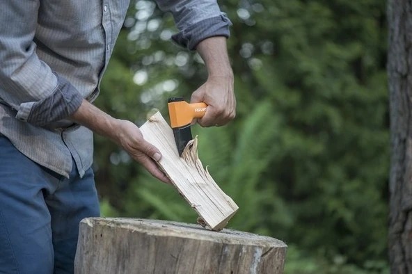 FISKARS X5 Kamp Baltası (121123) - 4