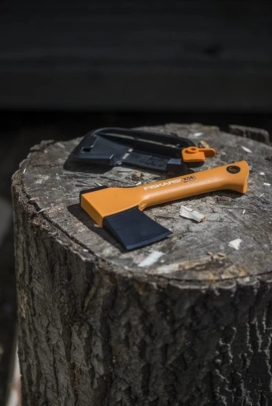 FISKARS X5 Kamp Baltası (121123) - 6