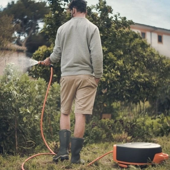 FISKARS 1025933 Tekerlekli Otomatik Hortum Makarası 360 Derece - 2