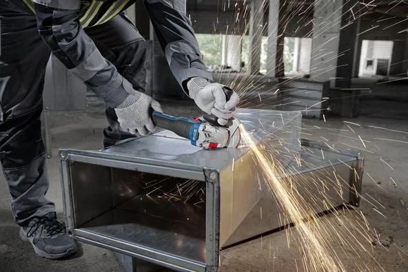 BOSCH GWS 18V-8 Tek Akülü Avuç Taşlama Makinası 18 Volt 4 Ah - 8