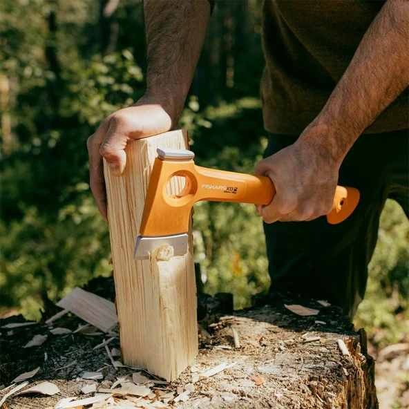 FISKARS X13 Ultra Hafif Kamp Baltası (1069101) - 5