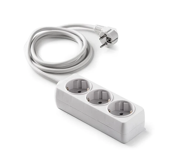 Famatel Topraklı Grup Priz 1,5mt   3lü ürün görseli 1