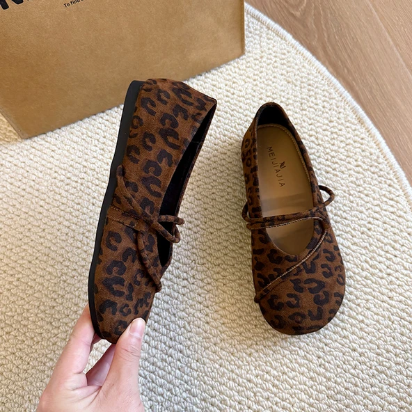 Kadın Babet Ayakkabı (leopar deseni)
