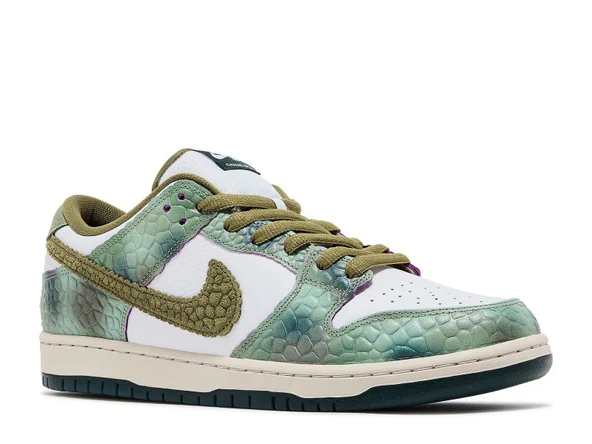 Nike SB Dunk Low Alexis Sablone Chameleon - 2