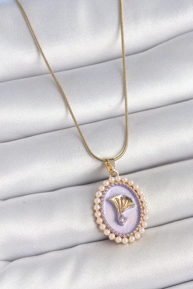 Gold Renk Zincir Mor Mineli İncili Zirkon Taşlı Çiçek İşlemeli Portre Model Kadın Kolye - EBJ250519W33980 ürün görseli