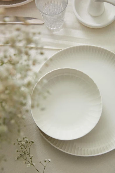 Kütahya Porselen Bone Crest 18 Parça 6 Kişilik Yemek Takımı - 2