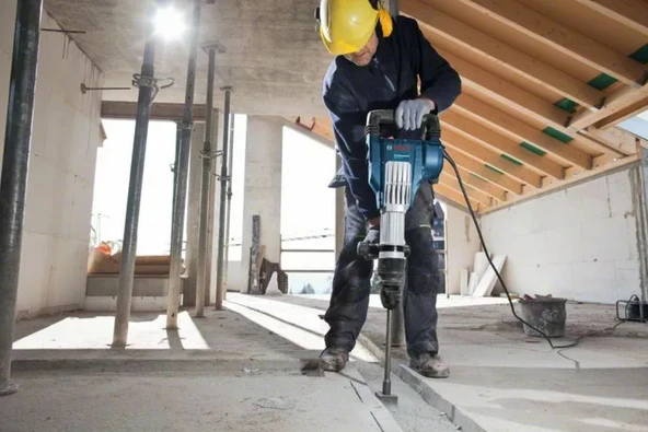 BOSCH GSH 11 VC SDS-Max Kırıcı - 11
