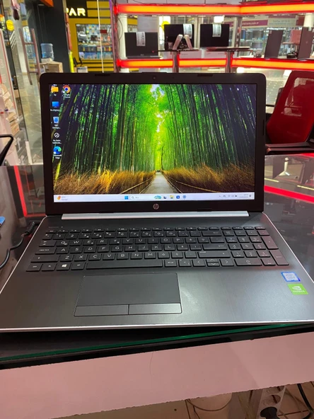 HP 15-DA1017NT İ5-8265U 8GB RAM 500 GB SSD MX110 2 GB