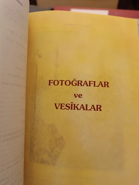 Gülnuş Valide Sultan'ın Hayatı ve Hayratı 1 Mustafa Güler Çamlıca Basım Yayın - 4