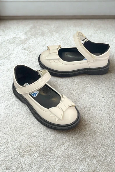 Günlük Kullanıma Uygun Kız Çocuk Beyaz Okul Babet