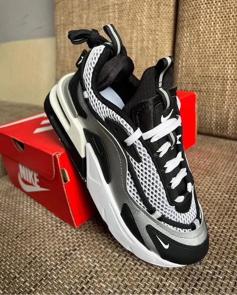 Nike furyosa