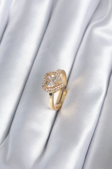 KUZGUN ONLİNE SHOP Pirinç Gold Renk Zirkon Taşlı Kalp Charm Model Kadın Yüzük - Lisinya