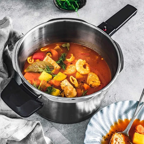 Fissler Vitaquick Glossy Düdüklü Tencere 6+3,5 Litre - Resim 4