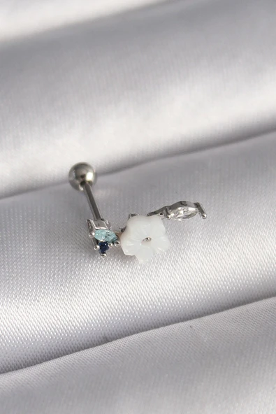 KUZGUN ONLİNE SHOP 316L Çelik Gümüş Renk Zirkon Taş Detay Beyaz Çiçek Model Tragus Piercing - Lisinya