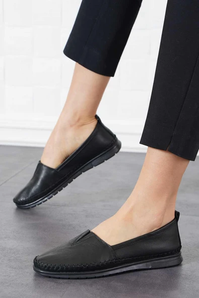 Ayakdaş Hakiki Deri Ortopedik Üstü Saraç Lastik Detaylı Kadın Babet Ayakkabı - Resim 3