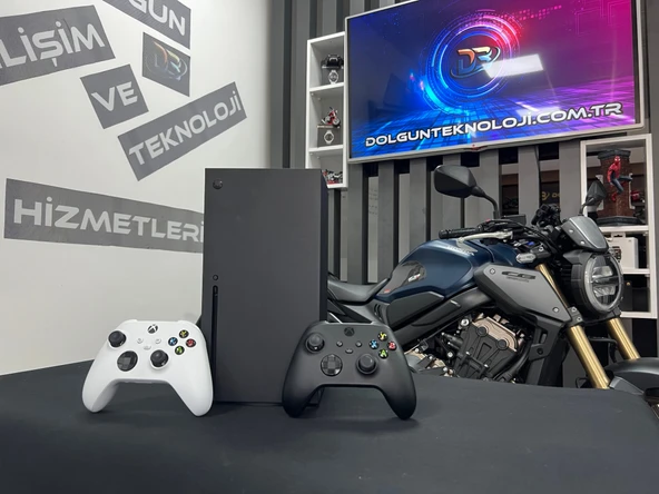 Microsoft Xbox Series X 1 TB SSD Siyah Beyaz Çift Kol Kutusuz (İKİNCİ EL)