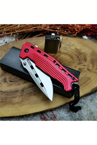 Alsepeteavm 20 cm çelik mtech marka otomatik çelik bıçak yanında zippo kibrit ile birlikte