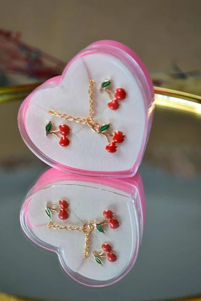 Kız Çocuk Kolye ve Küpe Seti 1 Adet – Kalpli Plastik Kutuda (Karışık Desen) - 3
