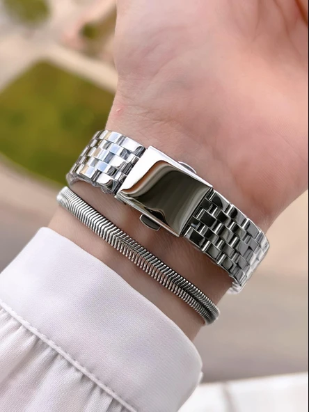 Ferrucci Çelik Kordon 2 Yıl Garantili 3 Atm Suya Dayanıklı Kadın Kol Saati+Bileklik BFC.03410.01 - Resim 3